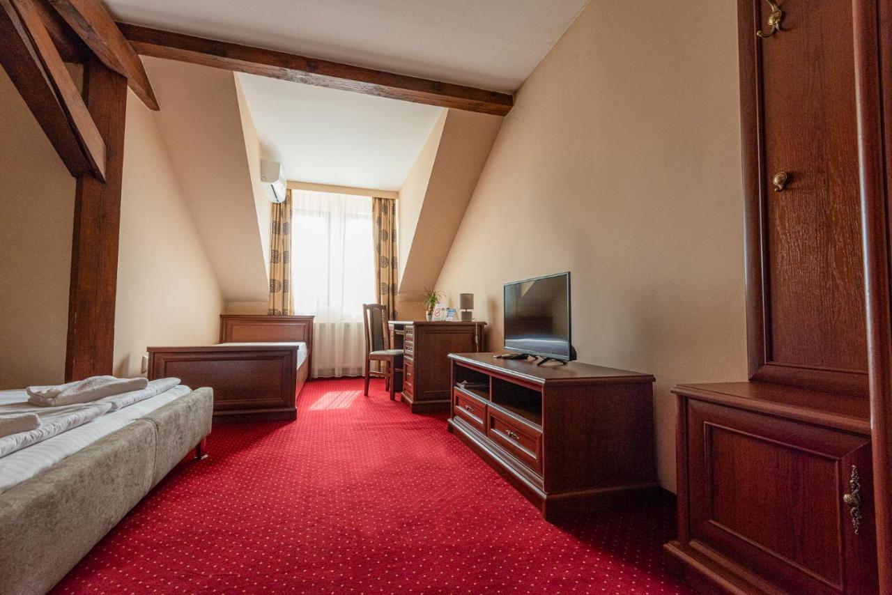 Pava Pension & Spa Одорхею-Секуйеск Экстерьер фото